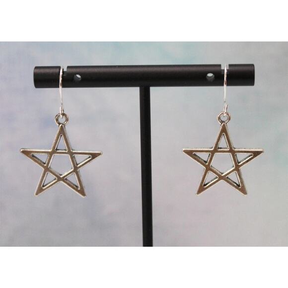 B Ellen Designs Jewelry - Silver Christmas Star Earrings E143